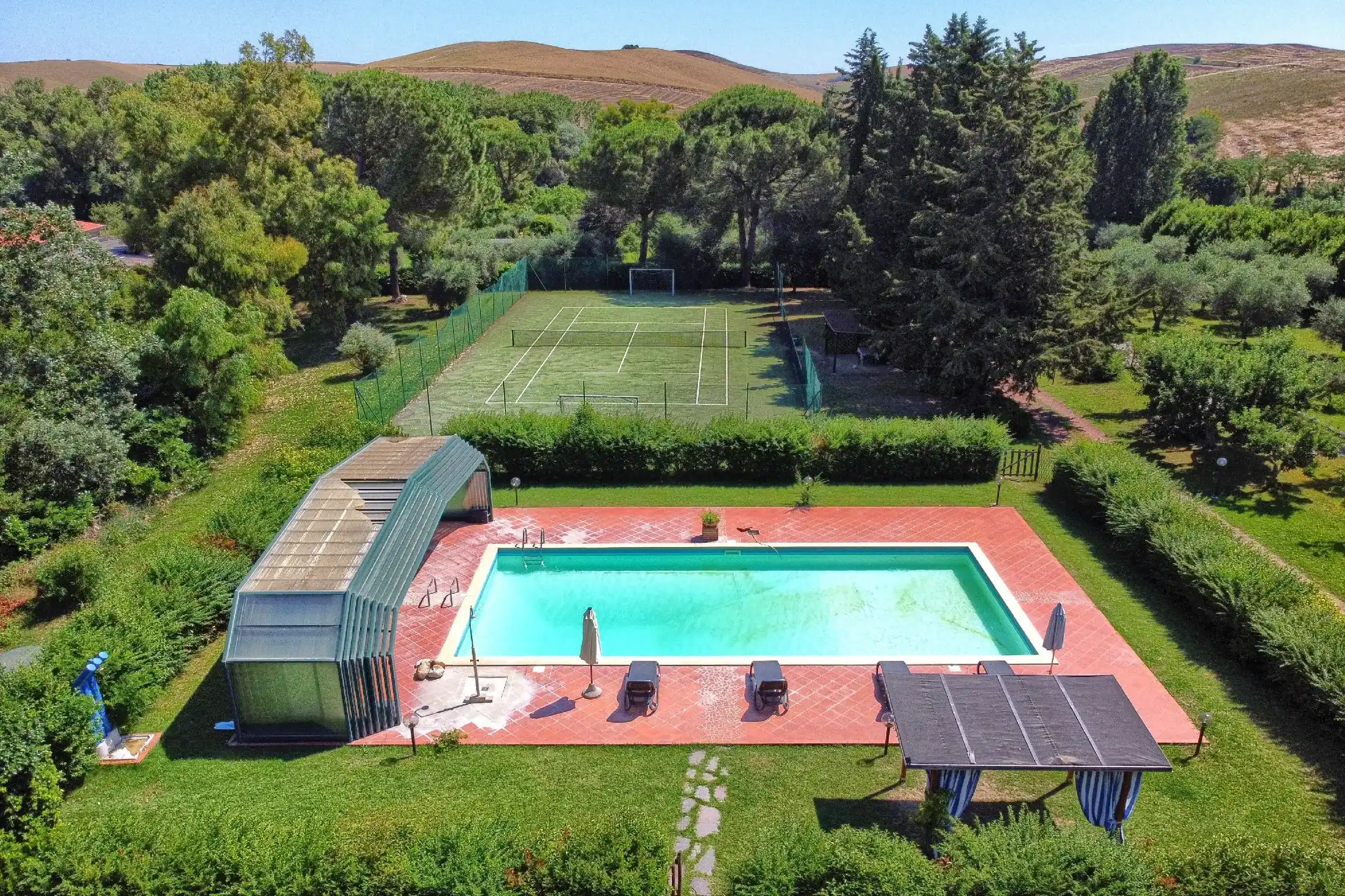 2200xxs (7) 2200xxs (7)