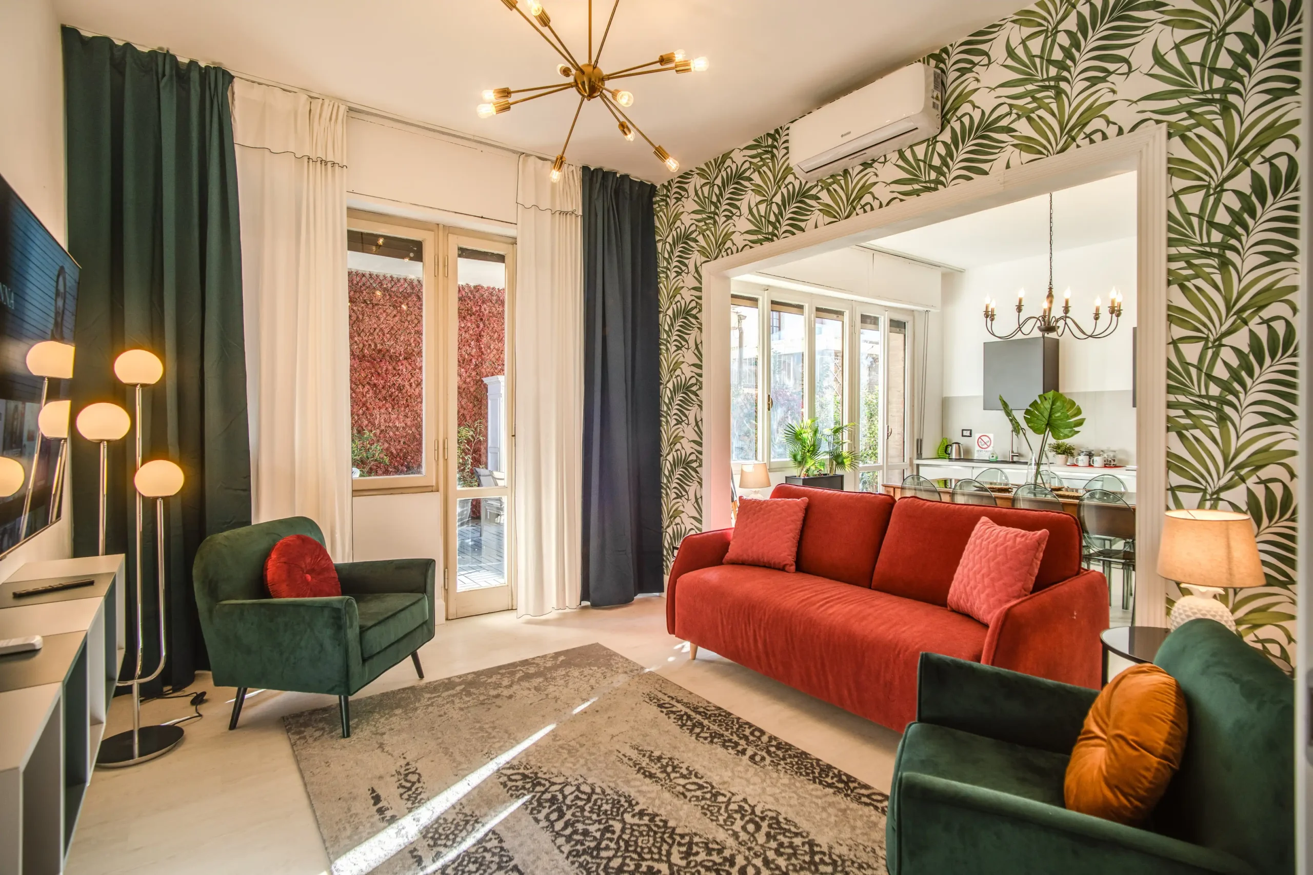 A H G – 44 A H G - 44