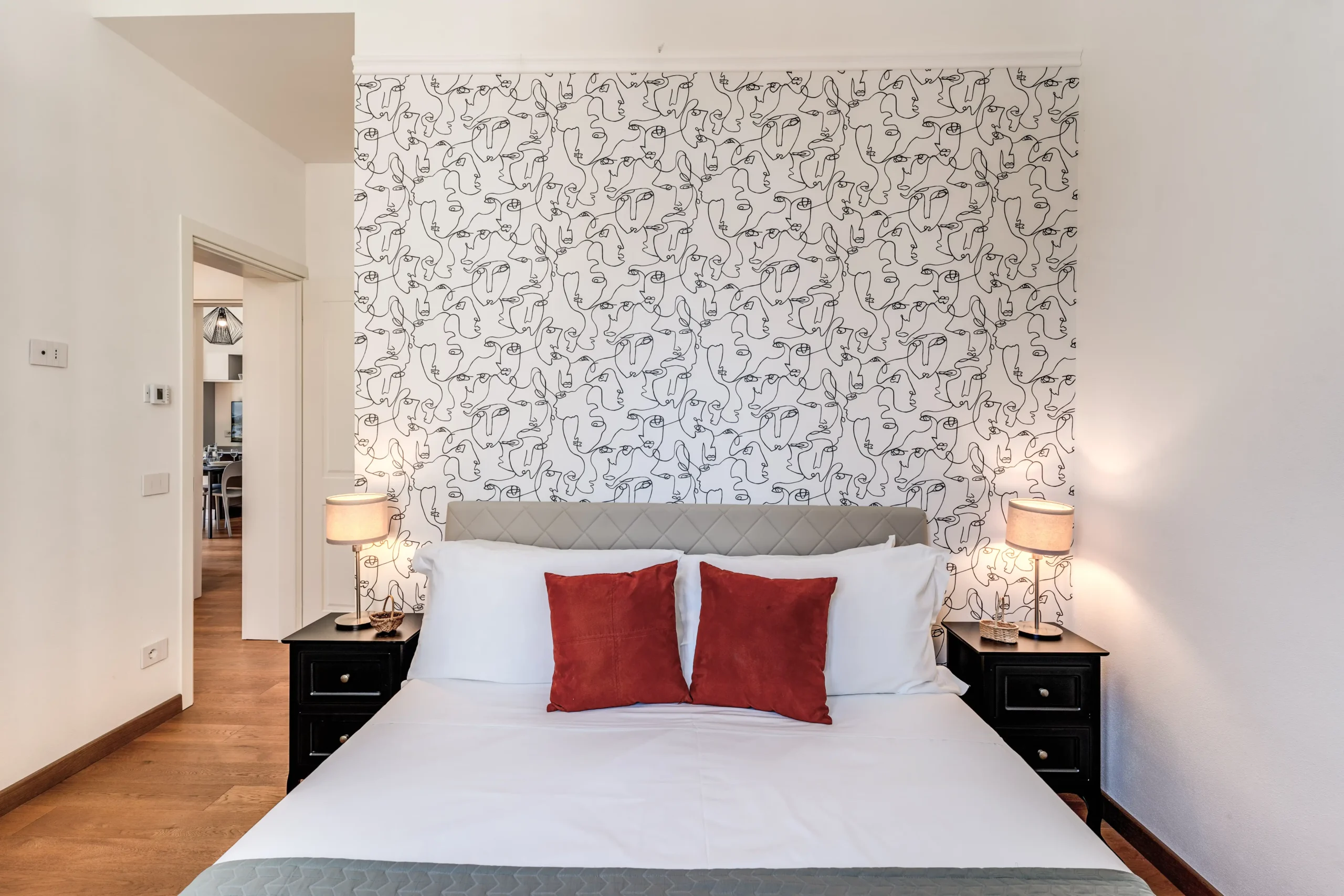 Black Swan – 37 Black Swan - 37